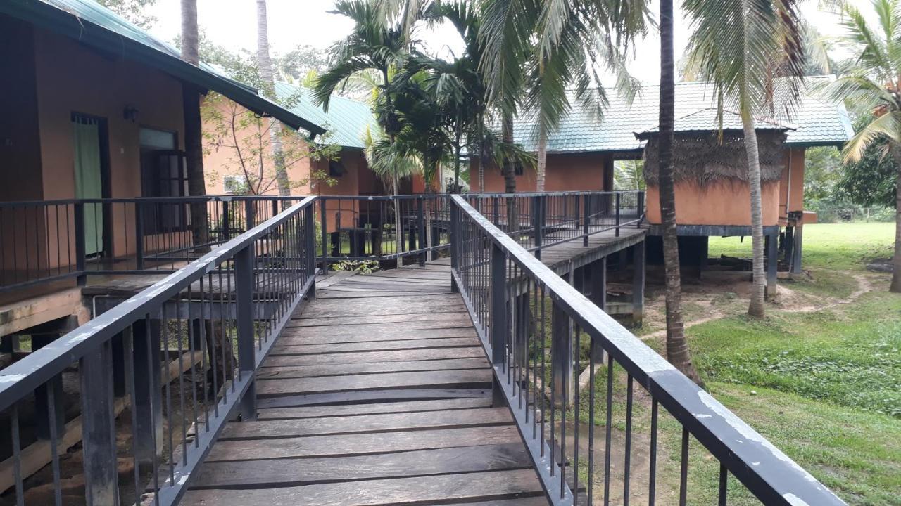 Isiwara Paura Bugged Apartment Sigiriya Exterior photo